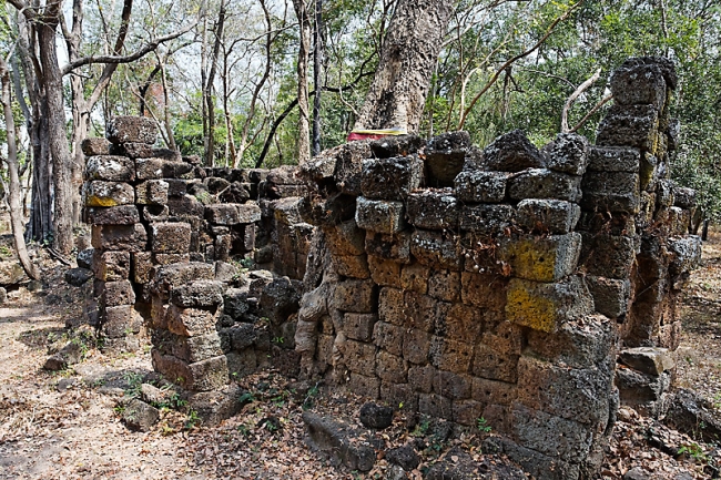 17-Prasat Hin Chom Phra-009